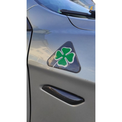 Paire d'autocollants en résine pour garde-boue Quadrifoglio