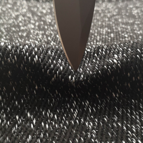 Tissu en polyester résistant aux morsures et aux déchirures