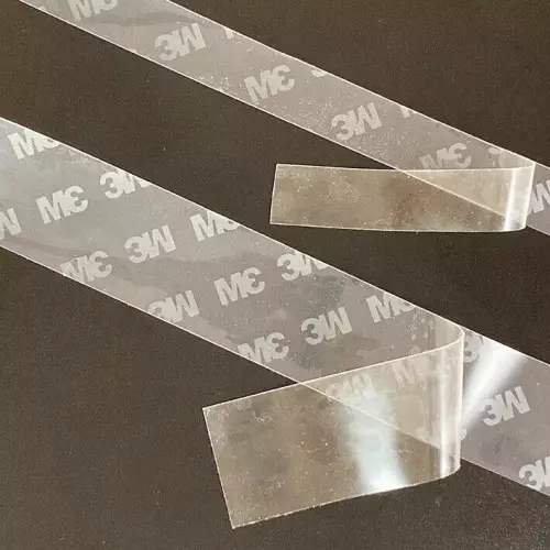 Nastro protettivo in poliuretano 3M™ 8671HS usato per