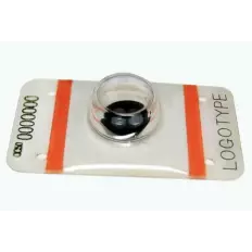 Tamper-proof magnetic field indicator for outdoor use in