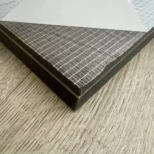 Sound-absorbing sandwich panel aluminum film + polyurethane +