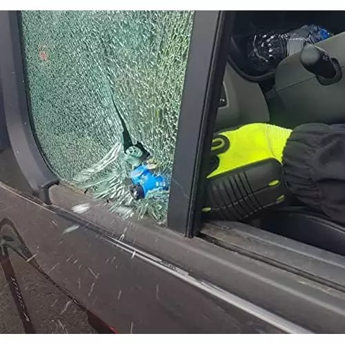 Martello d'emergenza che in caso di incidente rompe il vetro e