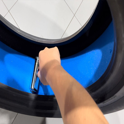 Isolation Acoustique Pneus Auto – Mousse Adhésive Prête à Poser