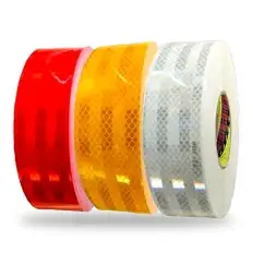 Nastro adesivo omologato retroriflettente 3M™ Diamond Grade 983 per la bordatura dei veicoli (Rosso, Bianco o Giallo)