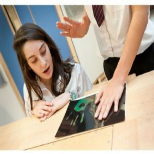 Feuille adhésive thermochromique à cristaux liquides qui change