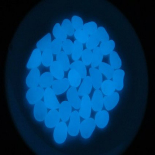 Fluorescent and luminous blue sky resin pebbles glow in the
