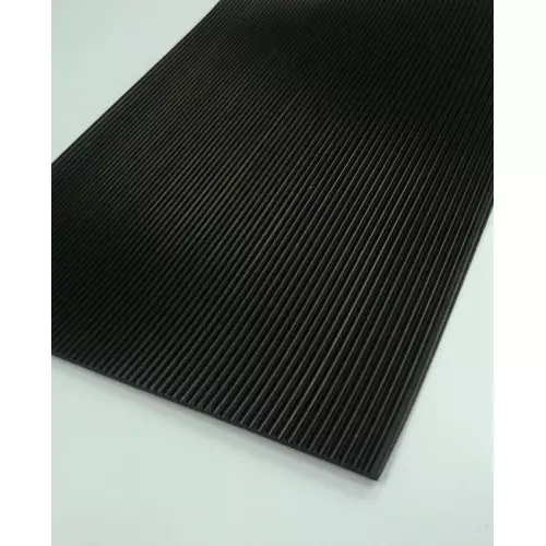 Nastro in gomma antiscivolo a coste rigato per rivestimento