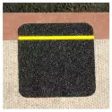 2 Antislip black stick squares with a yellow reflective line –