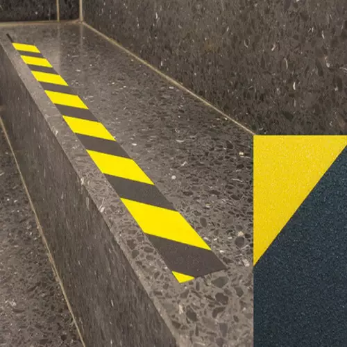 Nastro adesivo antiscivolo giallo-nero per interni ed esterni