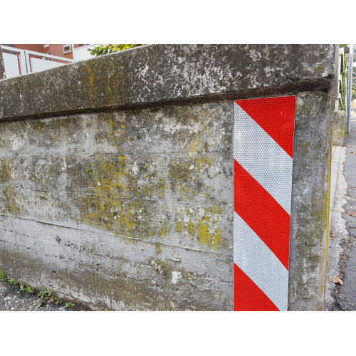 Tiras adhesivas reflectantes de 3M ™ para residuos y papeleras