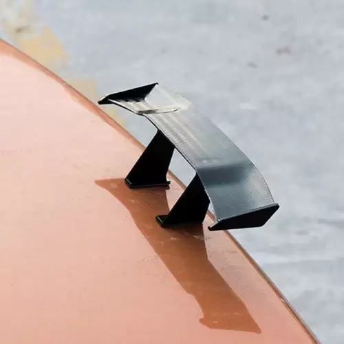 Très petit spoiler universel en fibre de carbone voiture / moto
