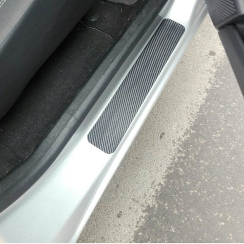 4 kratzfeste Schutzaufkleber aus Kohlefaser für Autotürschwelle