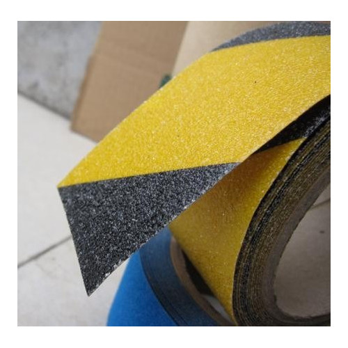 Fita adesiva antiderrapante amarela e preta zebrada para