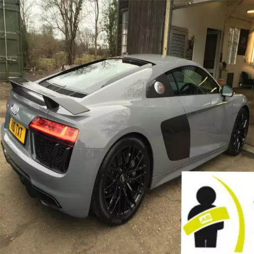 Pellicola adesiva grigio cemento lucido per car wrapping e