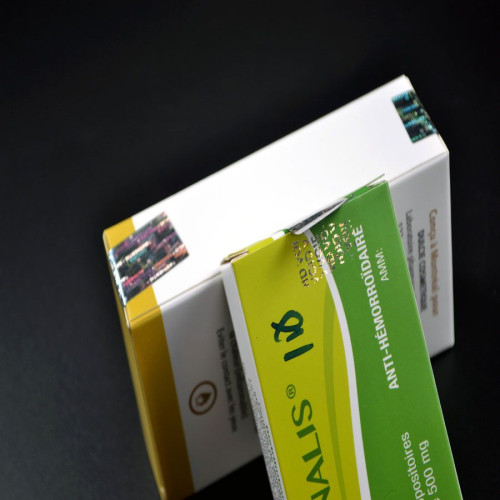 70 Adhesive labels security and safety hologram seals with