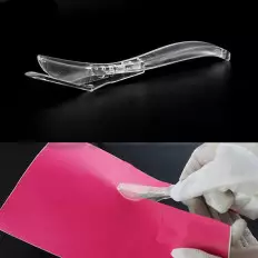 Transparent scalpel cutter for absolute precision cuts with 2