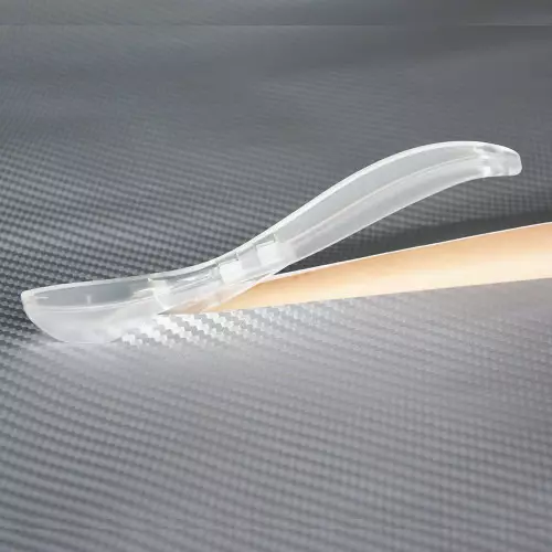 Pince à scalpel transparente pour des coupes de précision