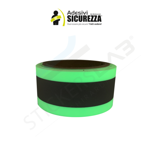 Fita de costura luminescente com faixa refletora no centro de