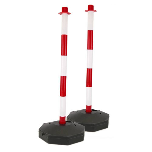 Road set with plastic poles and chain for delimitation and