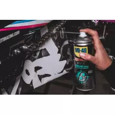 WD-40 Specialist Moto - Motorcycle Chain Lubricant Spray - 400 2