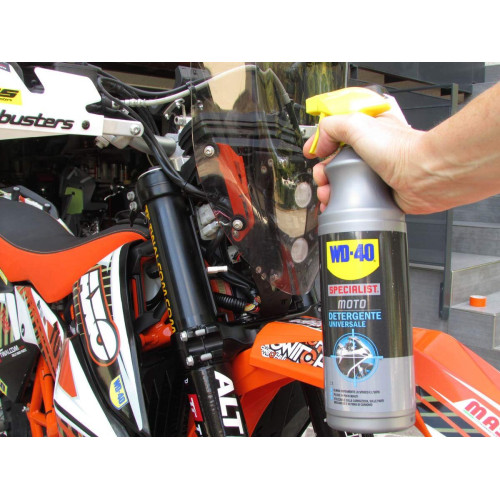 WD-40 Specialist Moto - Universal Motorcycle Spray Cleaner -