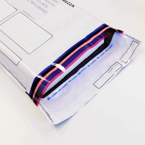 Maximum security envelope with numeric / barcode code and VOID