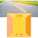 Rückstrahlender Straßbenreflektor aus ornagem Kunststoff -