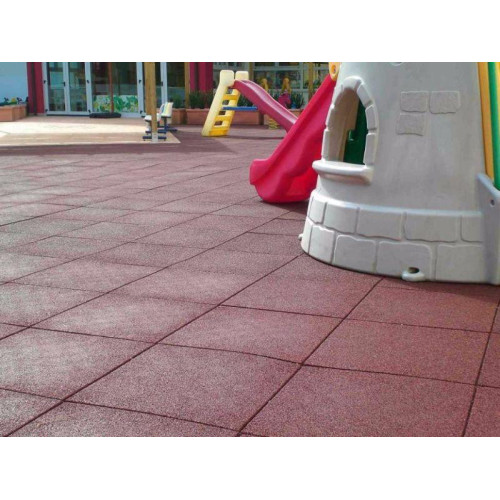 Telhas intertravadas anti-trauma em borracha sintética 40 x 40