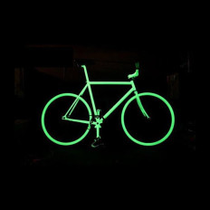 Sprayfarbe phosphoreszierendes Licht, die im Dunkeln leuchten 2