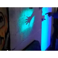 Phosphorescent Spray paint glows in the dark in 3 colours Best