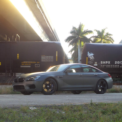 Film adhésif gris canon métallisé mat APA made in Italy