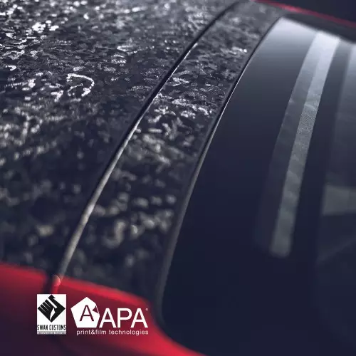 Película adhesiva 3D efecto carbono forjado APA made in Italy